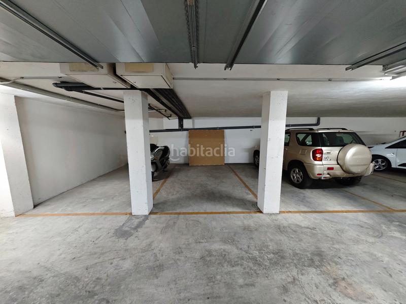 Foto 0e095a5c-1376-432f-96dd-0d04e105c311. Posto auto in carrer gregori maians 5 in Ador