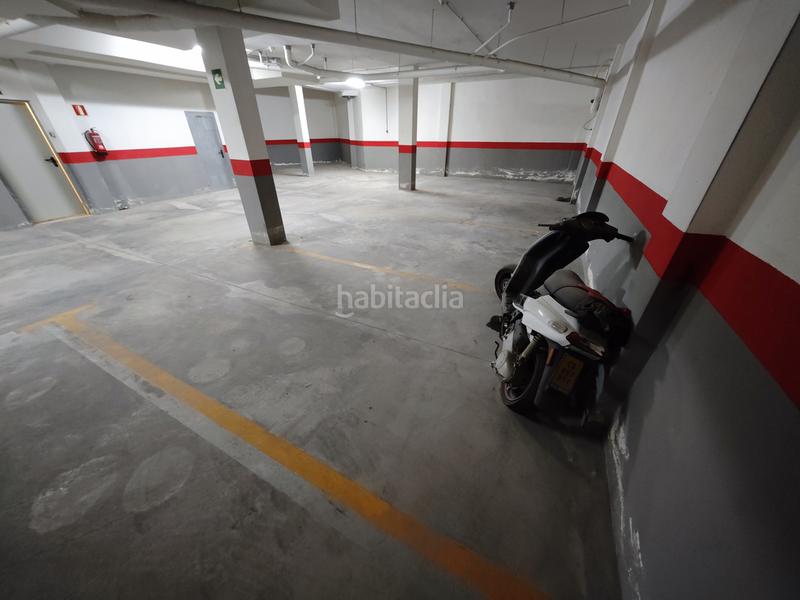 Foto 93646516-5e19-46f4-9593-73bd591ae038. Parking coche en carrer dels llavadors 9 en Potríes