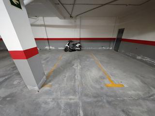 Parking voiture à Carrer dels llavadors 9
