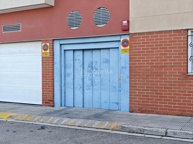 Foto 2e9c252d-6f4d-4d16-ac9a-233125c857cf. Car parking in carrer dels llavadors 9 in Potríes