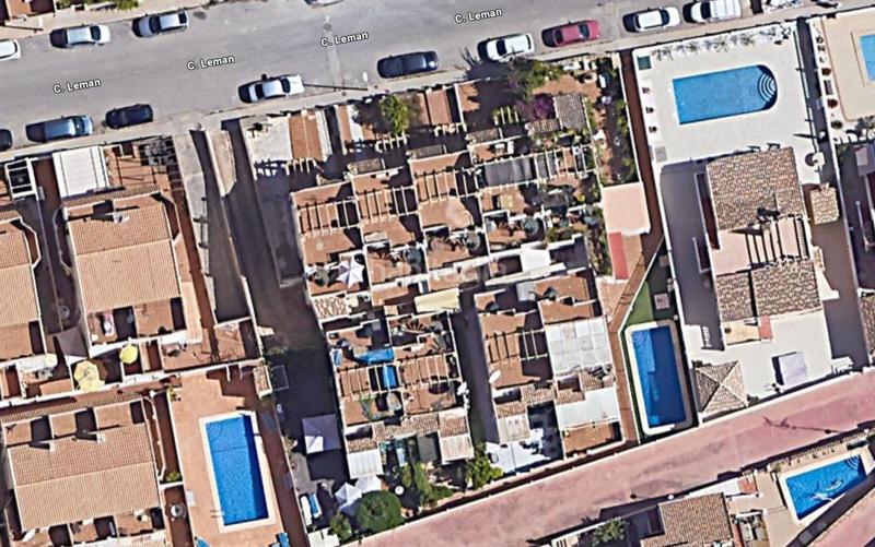 Foto 307b5c42-a4bb-4334-ad9e-9bc91afe0e7c. Casa a schiera in calle leman 5 in La Florida Orihuela