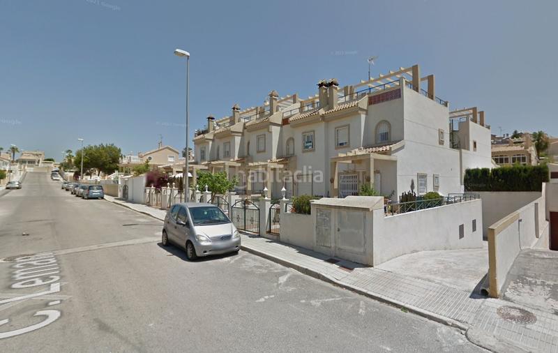Foto 6cfbe57d-1310-42cb-bba9-32004936e476. Casa a schiera in calle leman 5 in La Florida Orihuela