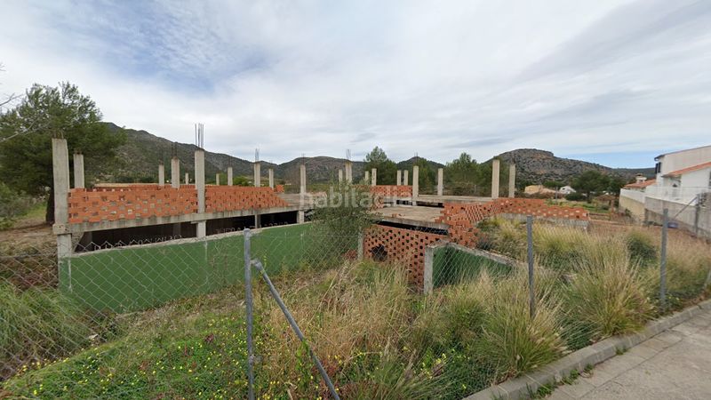 Foto 3433cd23-18bd-4396-9cad-6f1366a2d25d. Edifici a carrer cirerer 4 a Urbanizaciones Gandia