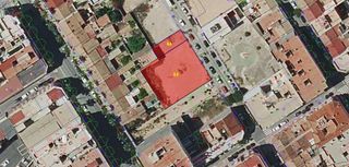 Residential Plot in Calle Reyes Católicos 37