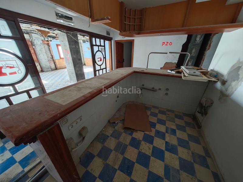 Foto 5a9eec1d-4fc0-4239-a106-dabe6cf466b1. Local comercial a avinguda del país valencià 237 a Benissa