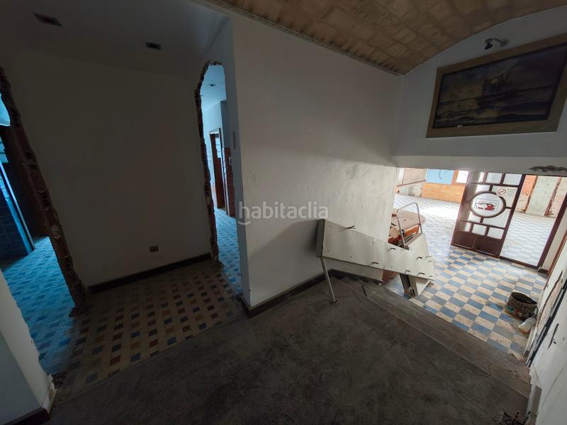 Foto eb5d404c-e3ae-4da5-856d-fc0879d4d3b8. Local comercial a avinguda del país valencià 237 a Benissa