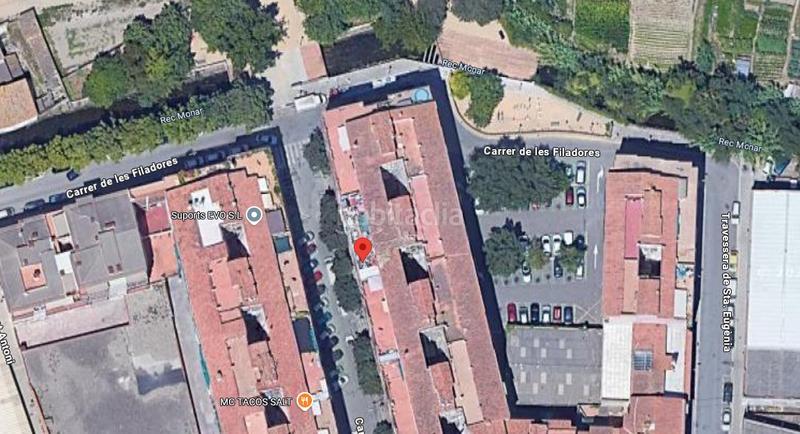 Foto 405d37f6-7766-4db1-a01d-a7e1de6955cb. Piso en carrer de les teixidores 6 en Veïnat Salt