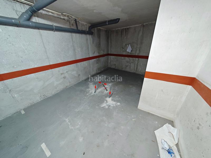 Foto cc37222f-1ad8-44ae-b74a-050733d837fd. Aparcament cotxe a carrer parri 3 a Ondara