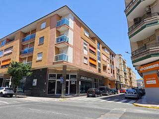 Aparcament cotxe a Carrer segària 25