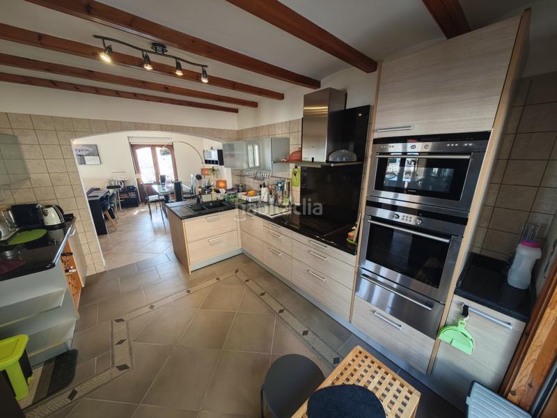 Foto 547460a3-bff6-4ba2-a8a1-54937076ccb0. Chalet with fireplace heating parking pool in Cometa Calp