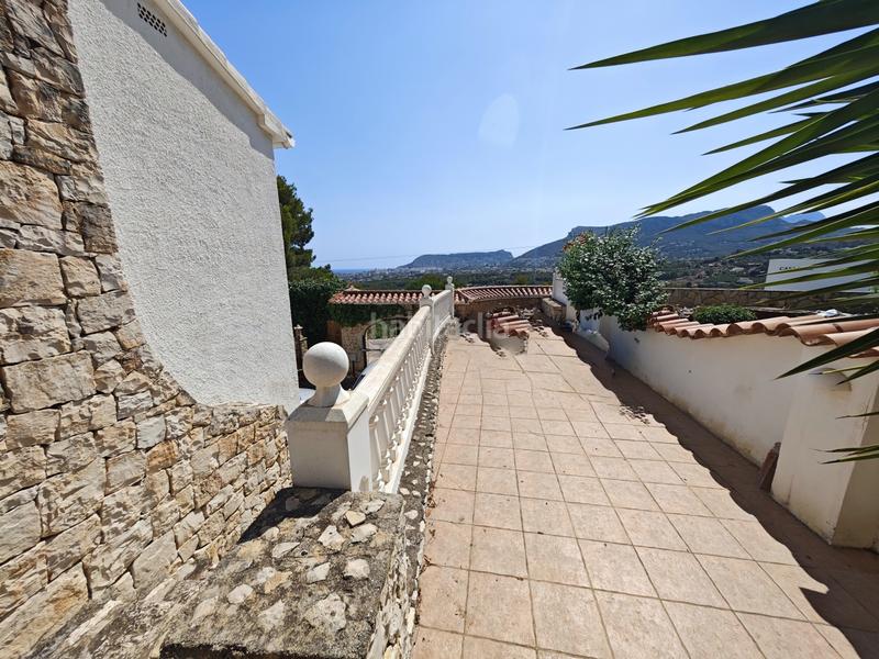 Foto ac65220e-efcb-4a1d-a8f6-f92838042c88. Chalet with fireplace heating parking pool in Cometa Calp