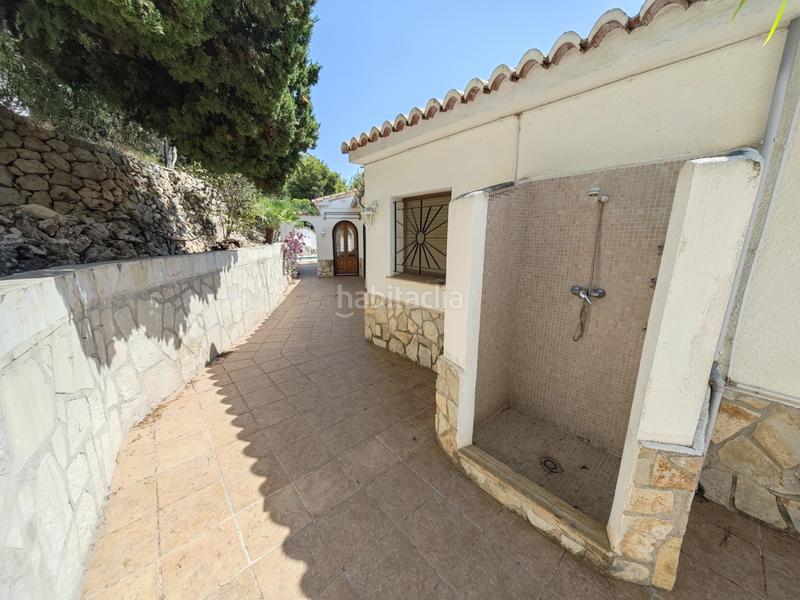 Foto b948bb79-d89b-49ac-b9fa-474eea480e78. Xalet amb xemeneia calefacció aparcament piscina a Calp