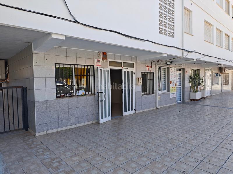 Foto 8d549686-f3c5-4396-94f6-1c472362f1f0. Locale commerciale in avinguda borrons 27 in Xeraco