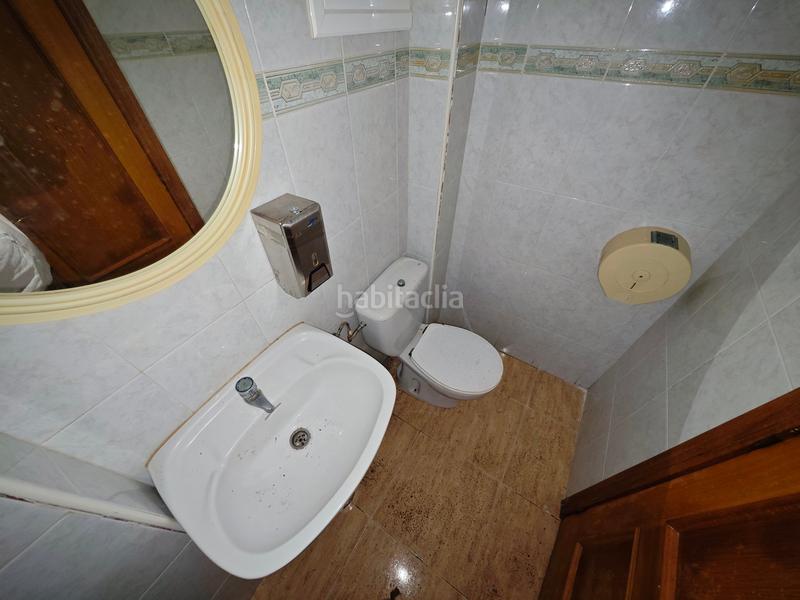 Foto b741d0c3-ff45-4d50-b480-6e976b8fdc35. Locale commerciale in avinguda borrons 27 in Xeraco