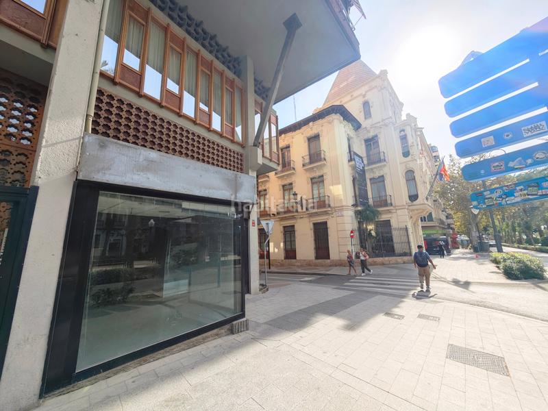 Foto 9e8a3b79-3aa5-4926-bc32-4454f5476c24. Business premise in avenida del doctor gadea 12 in Alicante