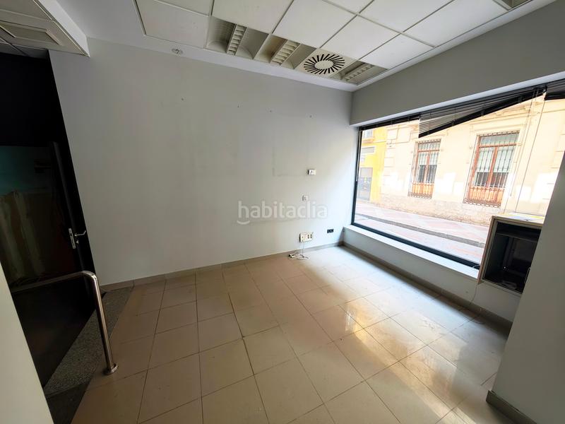 Foto def8ae0c-eedd-4bd3-92df-68530e642d4e. Business premise in avenida del doctor gadea 12 in Alicante