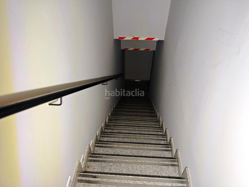 Foto ea8e1e9a-67ee-45f1-94ae-9ac5c18f11c0. Business premise in avenida del doctor gadea 12 in Alicante