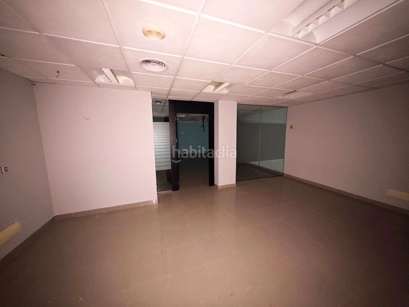 Foto 1ad5c10e-7dba-4826-b0d7-cd64475cd014. Local comercial en avenida del doctor gadea 12 en Alicante