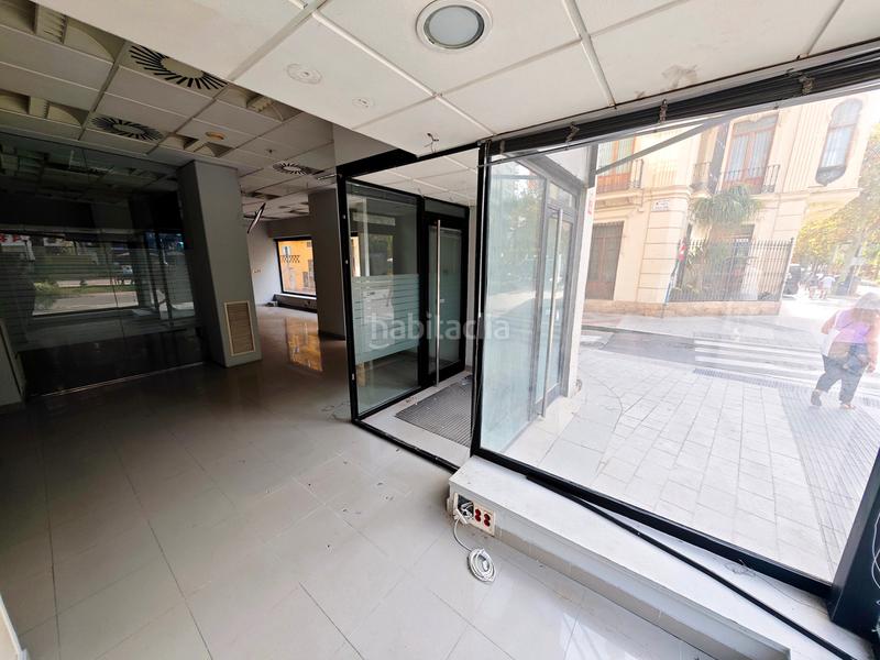 Foto 20844222-9e2d-439d-b609-6815b53768ca. Local comercial en avenida del doctor gadea 12 en Alicante