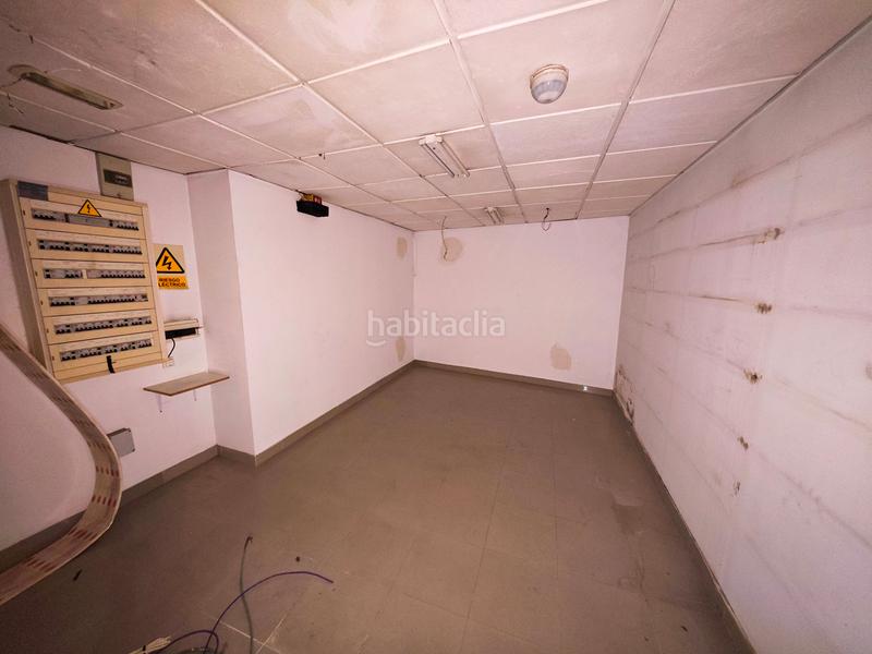 Foto 99a83687-4d8f-447a-ad48-ec755aac232e. Local comercial en avenida del doctor gadea 12 en Alicante