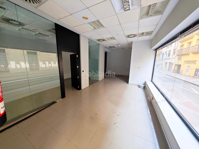 Foto 2fa92aaa-aaab-4041-8f0a-fe3947de9da1. Local commercial dans avenida del doctor gadea 12 dans Alicante