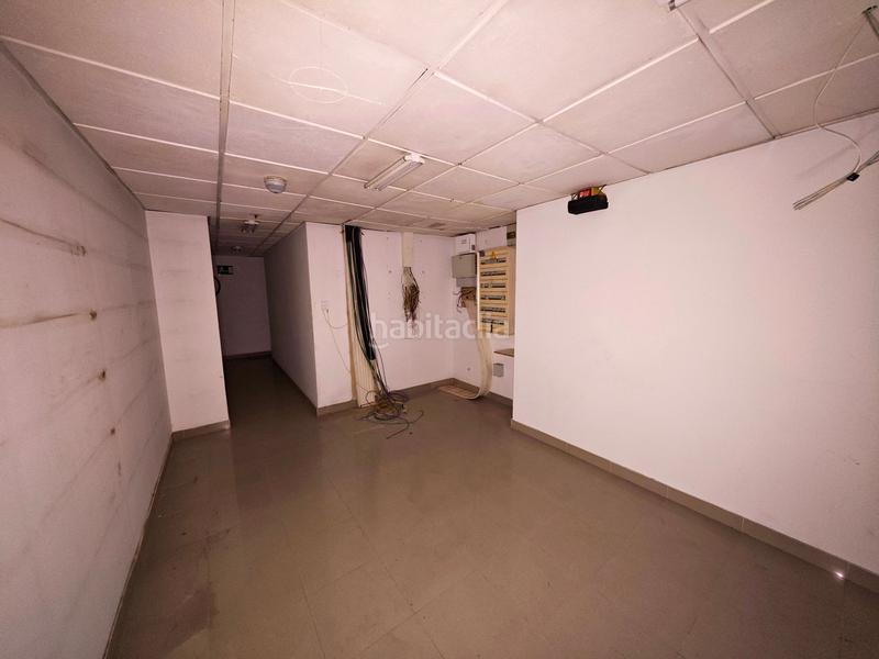 Foto a1ec678b-9162-4d18-a22a-fa2ba893dbd0. Local commercial dans avenida del doctor gadea 12 dans Alicante