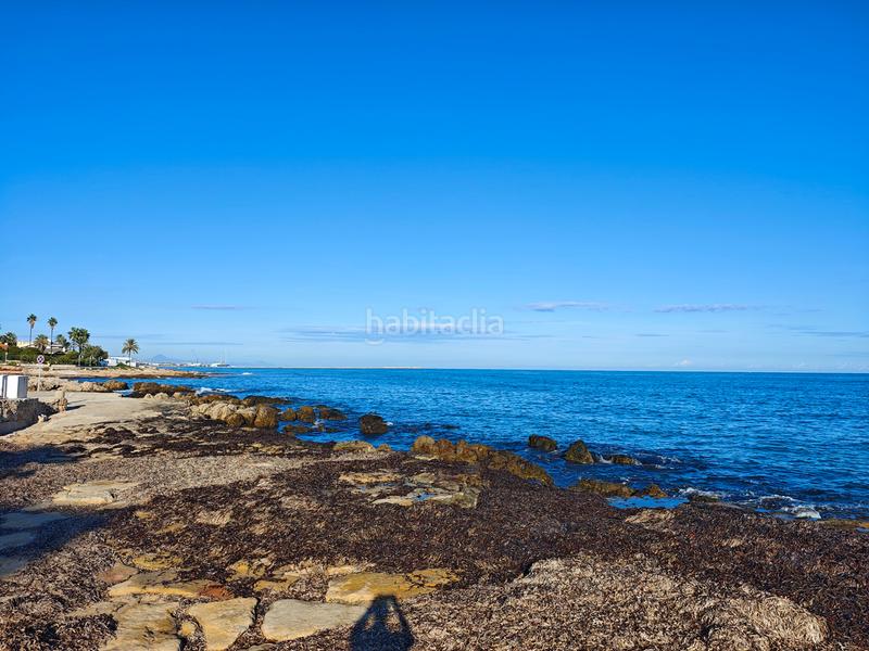 Foto d0b66eca-003f-48a4-b3e2-554eda6620a7. Chalet in calle iuno 6 in Las Rotas / Les Rotes Dénia