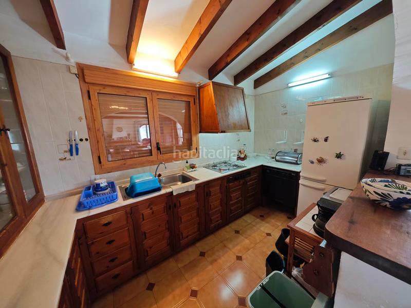 Foto caaf0c7d-525d-48ae-b066-0eae6f39b824. Chalet avec cheminée chauffage parking piscine dans Calp