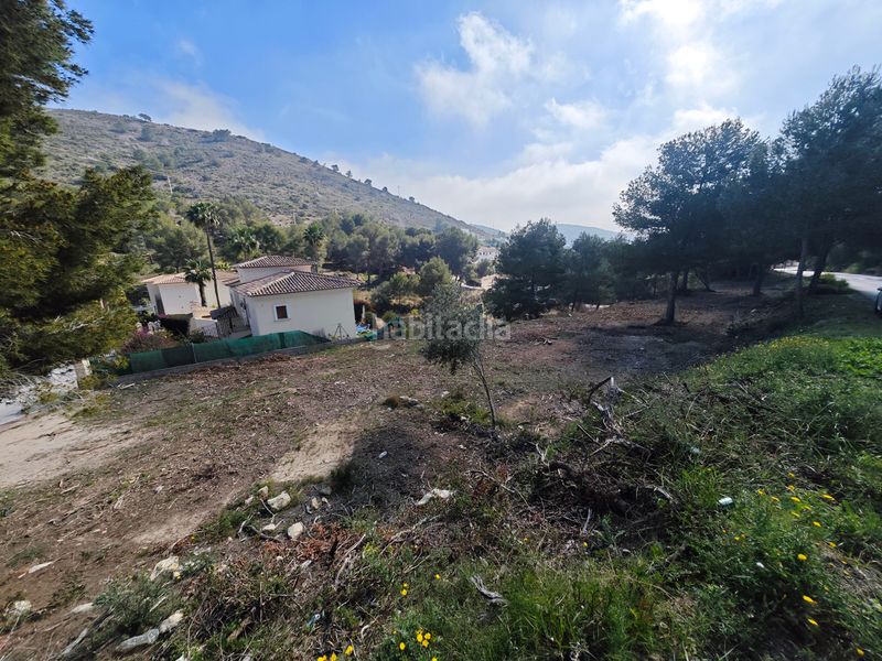 Foto c9257b7c-ee3f-4faa-b130-331483256859. Residential plot in calle sierra mariola 3 in Paichi Moraira