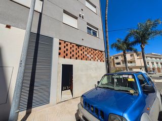 Locale commerciale in Carrer de gandia 25