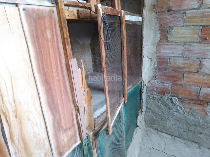 Foto e9768eaa-21b9-4b15-9df7-ab9dfeab23e1. Casa adosada en calle virgen soledad 10 en Olleria (l´)