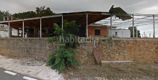 Foto 41be3eb0-bc60-4bd0-b992-9ea60844a7df. Edifici a plaça poligono 7 393a a Serra