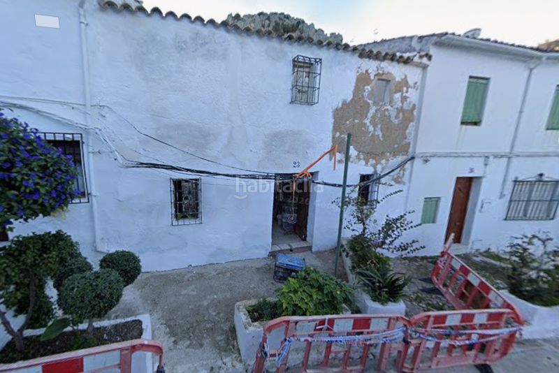 Foto 657a4db7-af2b-4907-beaf-dc2b3e700e1e. Casa adosada en calle barrera 23 en Zuheros