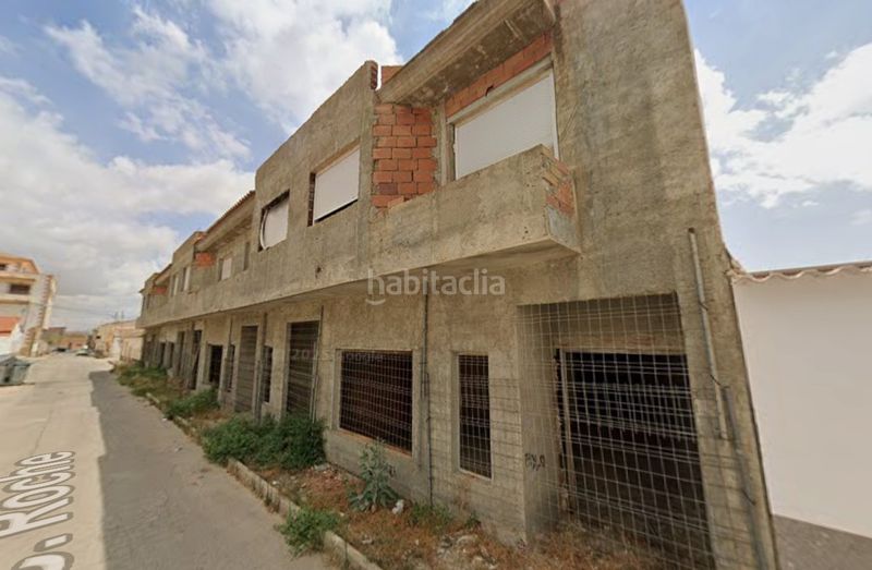 Foto 7393f14f-138d-4564-a890-6dffcef8acf9. Edificio en calle del salobre 20 en Almendricos Lorca