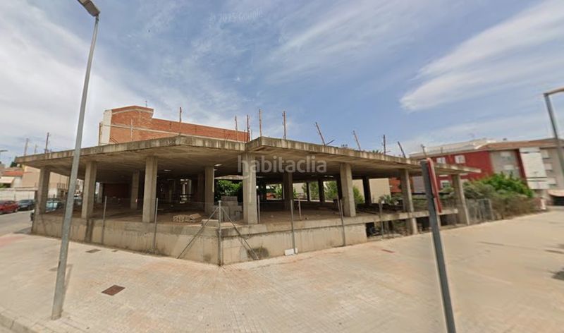Foto 1e1e43aa-74ee-4e7c-bbad-dfd713a71d67. Edificio in avinguda 9 d'octubre 16 in Alcúdia de Crespins (l´)