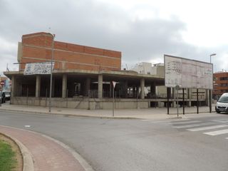 Edificio en Avinguda 9 d'octubre 16