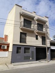 Édifice à Carrer Roquetes 17C