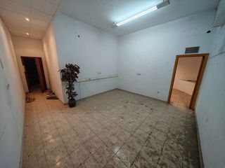 Local Comercial  Carrer jaume roig 1