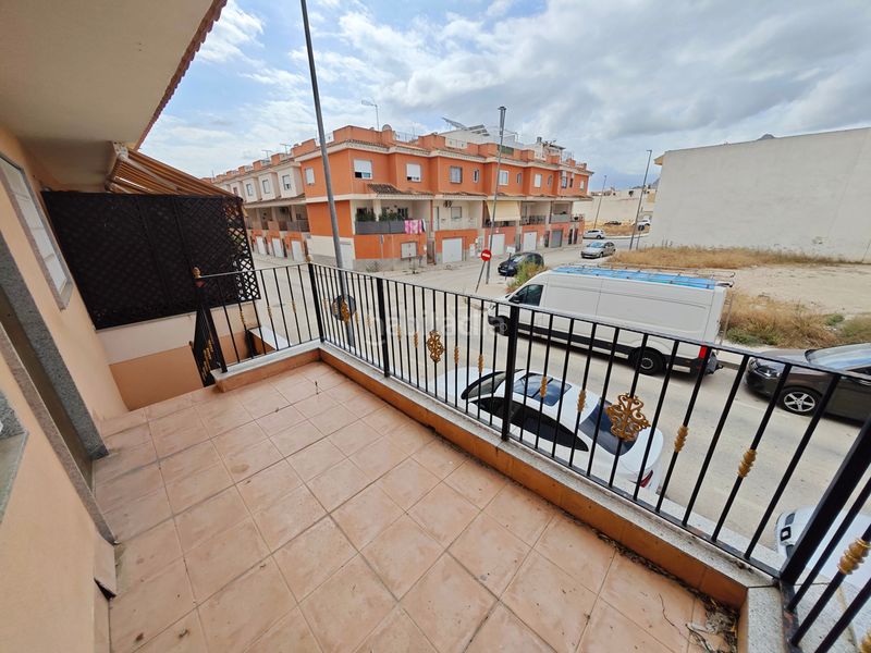 Foto f3ea88c4-7927-4029-91a6-e5d3ccfb93a2. Casa adossada a calle alcalde f ramón rocamora 32 a Granja de Rocamora