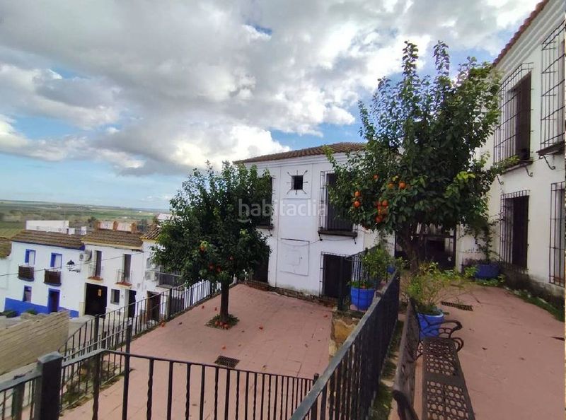 Foto 1eb1716e-868f-4b69-a69a-3cda6aa7c5d8. Edificio en calle maimónides 12 en Almodóvar del Río