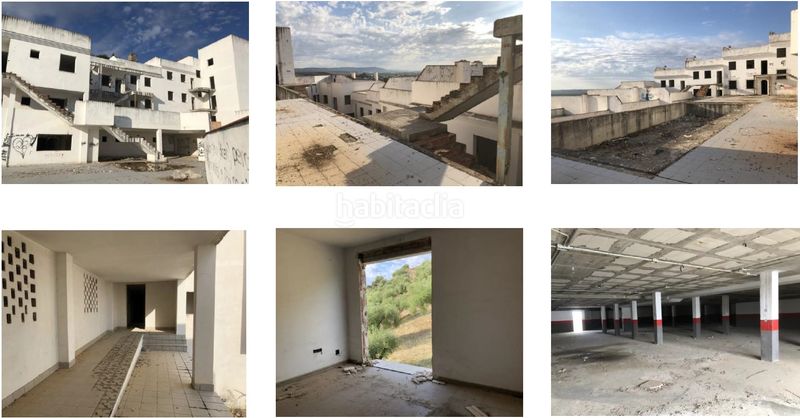 Foto b3a1fe63-32f3-439d-9e68-9b2bb62b3e76. Edificio en calle maimónides 12 en Almodóvar del Río