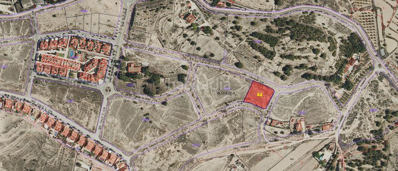 Foto 50b9d277-ff17-4c17-a7c1-efce6e33b92e. Terreny residencial a Monòver