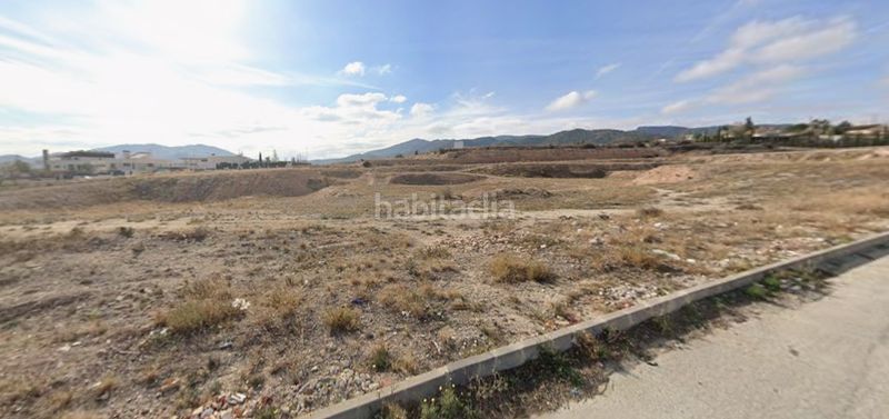 Foto c045c1cf-ff7b-44cc-9148-99f00521570f. Terreny residencial a Monòver