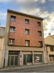 Edifici a Calle real de abajo 6