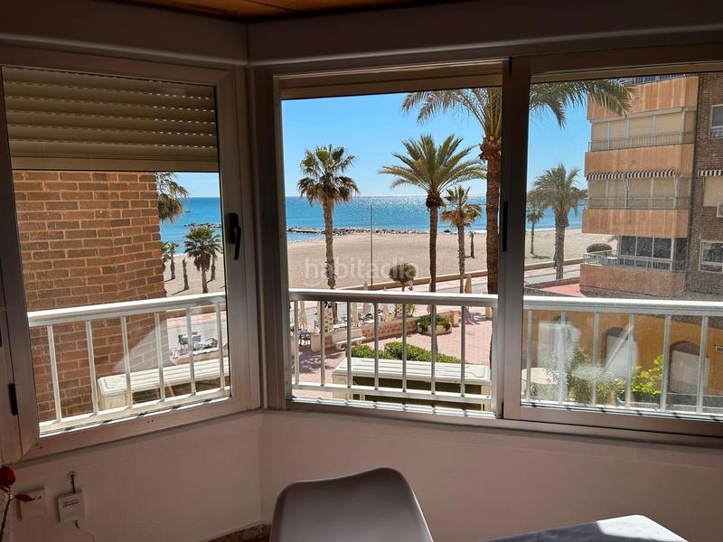 Foto eaadb571-88c0-4129-9015-53ce3a9386ee. Pis a Campello Playa Campello (el)