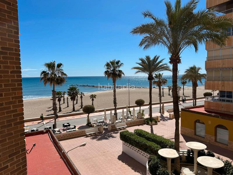 Foto edb56759-c519-4044-ace5-e35f0ab21873. Pis a Campello Playa Campello (el)