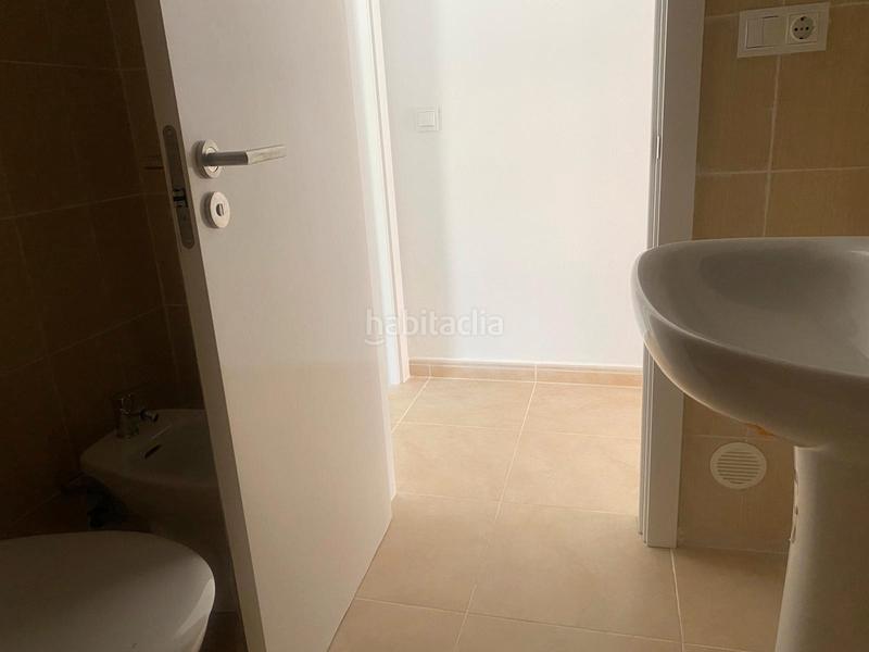 Foto 902c8fe7-bb50-4f36-8547-0a9eb654e65a. Casa adossada a carrer serra grossa 26 a Montebello - Nou Espai Nucia (la)