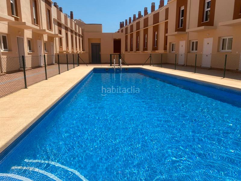 Foto f2f495d9-194e-4a59-a5df-42bf21e5df45. Casa adossada a carrer serra grossa 26 a Montebello - Nou Espai Nucia (la)