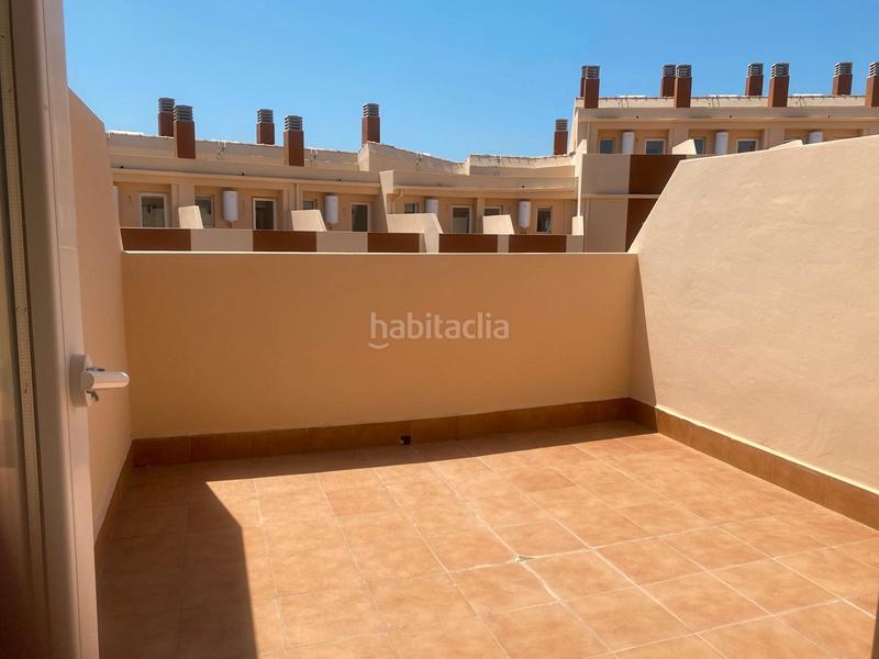 Foto fb6f2a44-52d2-445a-b7fa-3e9a560f5236. Casa adossada a carrer serra grossa 26 a Montebello - Nou Espai Nucia (la)