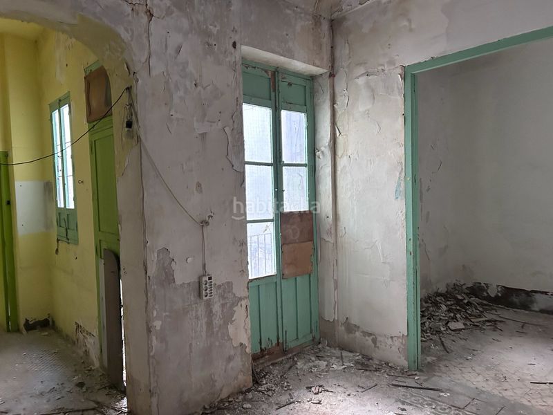 Foto a1897c86-af24-4c2a-811f-30bcf156ce73. Edificio  para rehabilitar en Mercado Alicante
